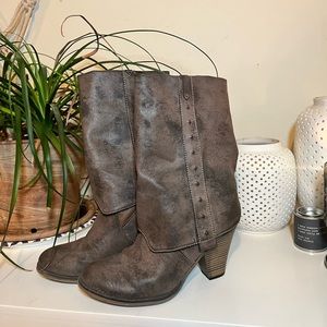 MIA Jeri Boot in Taupe American